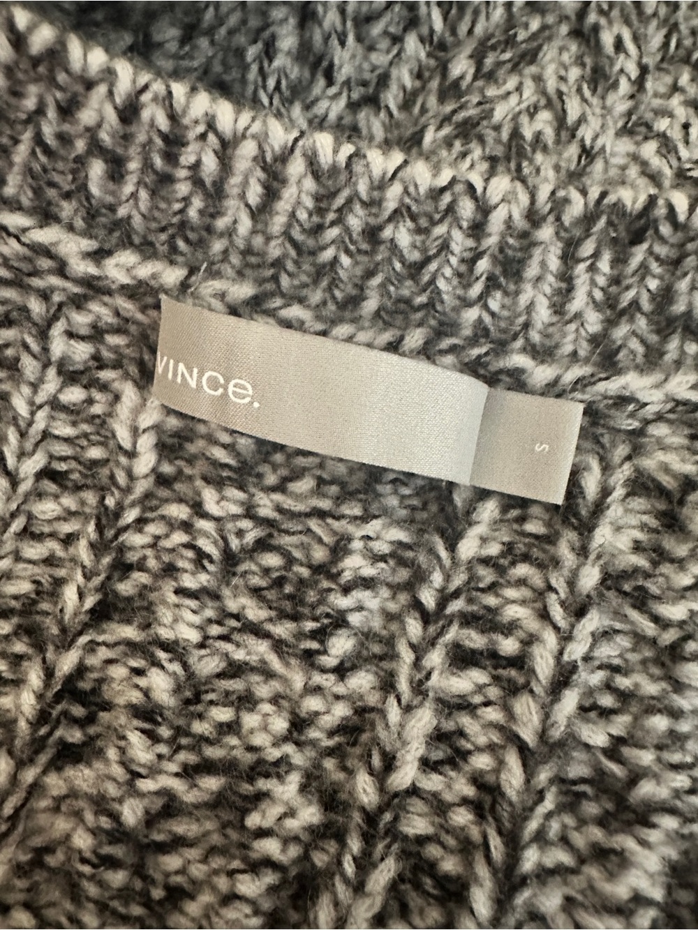 Vince Cable Knit Wool Cashmere Blend Gray V-Neck Sweater Long Sleeve - Picture 9 of 9
